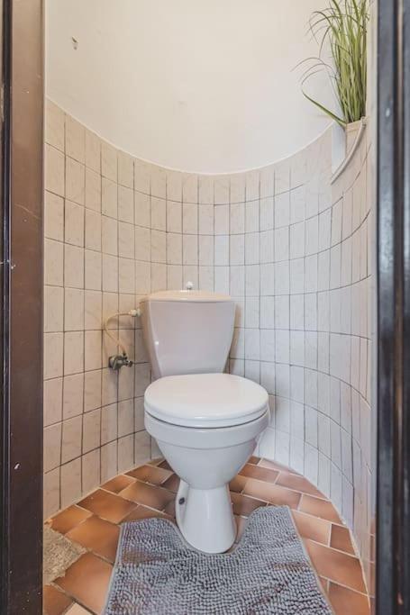 Carolina'S Romantic Apartment Hradec Kralove Exterior photo